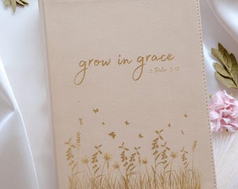 Personalized CSB Study Bible for Women: Champagne Gold Engraved Cover