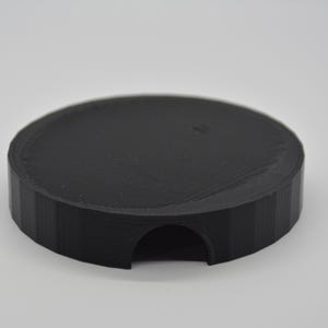 Round Flat Reptile Hide