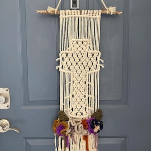 macrame wall hanging decoration
