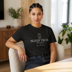 Sleep Tech RPSGT-tröja, Comfort Colors Owl Graphic-tröja, Night Shift Society-kläder