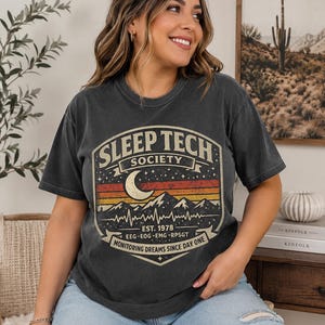 Sleep Tech Society Retro Badge-tröja, RPSGT Polysomnografi-hälsovårdströja