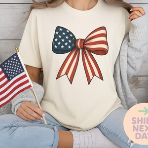 Coquette American  T-shirt - Patriotic Shirt - 4th of July Tee - Women 4th July Tee- Minimalist Shirt- Independence Day tee- America Shirt