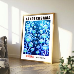 Póster de Kusama oceánica, arte de hongos azules, decoración de lunares brillantes, regalo psicodélico de aguas profundas, centro de mesa bioluminiscente