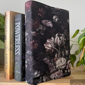 Copertine per libri in cotone fatte a mano / Tessuto di alta qualità, cuciture superiori e interfodera / Copertine per libri personalizzate. / Copertina per libro floreale nera