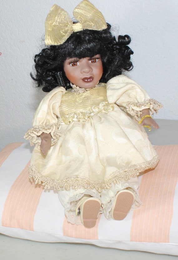 African American Porcelain Mini Sitting Doll 10" (GAYLE, MUSIC BOX) #101