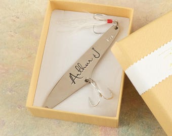 Personalized Engraved Fishing Lure, Custom Lure, fisherman Gift for Dad Uncle husband ,Fishing gift, Fishing Gifts, Reel Bait