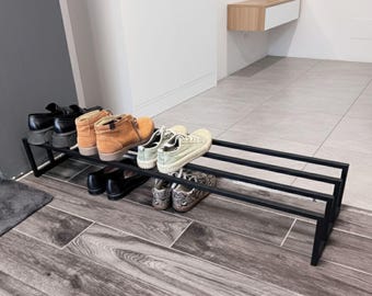 Zapatero de estilo escandinavo para recibidor, resistente y asequible. Un regalo ideal para recién casados o para celebrar una inauguración de casa.