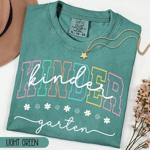 Comfort Colors® Kindergarten Lehrer Shirt, Kindergarten Shirt, Kinder Crew, Zurück in die Schule Lehrer Tee, Grundschule,Kindergarten Team