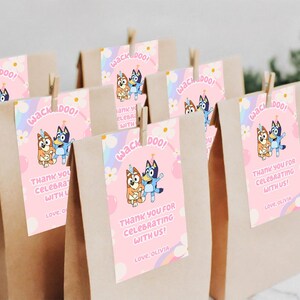 Blauer Hund rosa Gänseblümchen-Mädchen-Party-Geburtstags-Dankeschön-Umbau