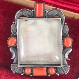 Exquisite antique Art Deco Genuine Coral & Silver Photo Locket Pendant