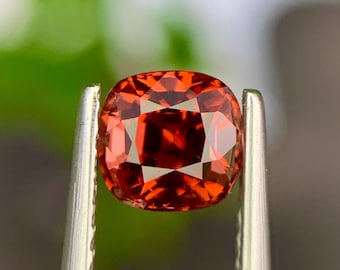 Burma Orange Spinel 1.00 Ct Cushion Cut: Rare Gemstone for Jewelry