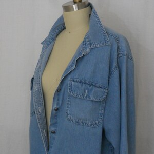 vintage blouse in soft denim blue cotton long sleeves by St. John size 16W image 7