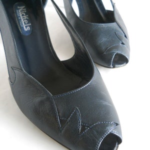 vintage peep toe pumps with cutouts image 3