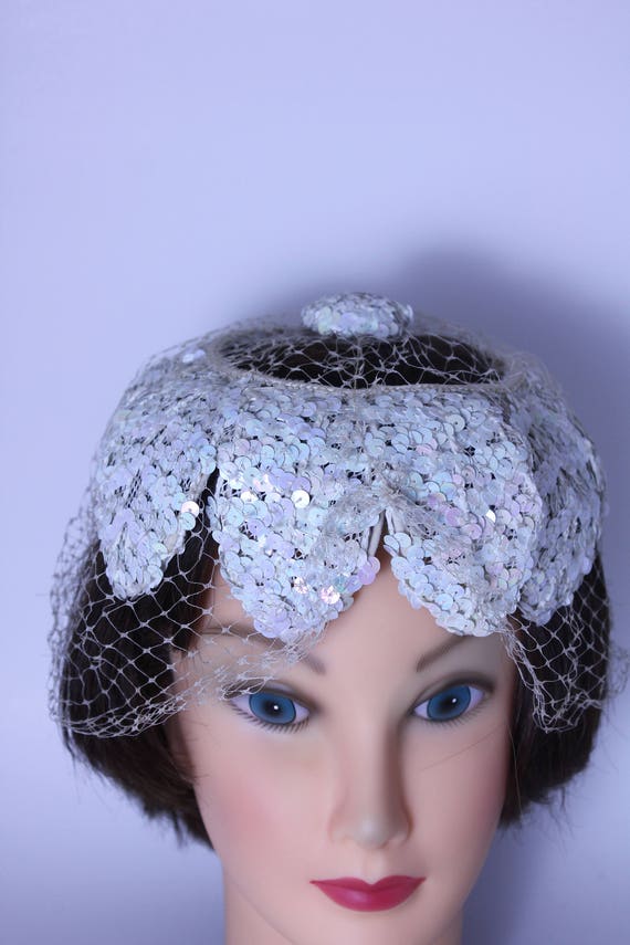 1930s wedding hat, off white, sequins, hatters un… - image 6