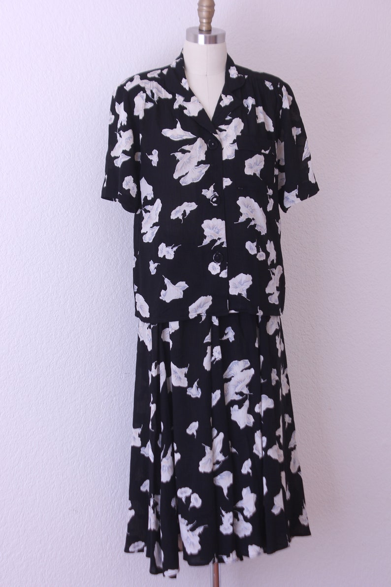 1980s Carole Little Blouse and Skirt with floral Design