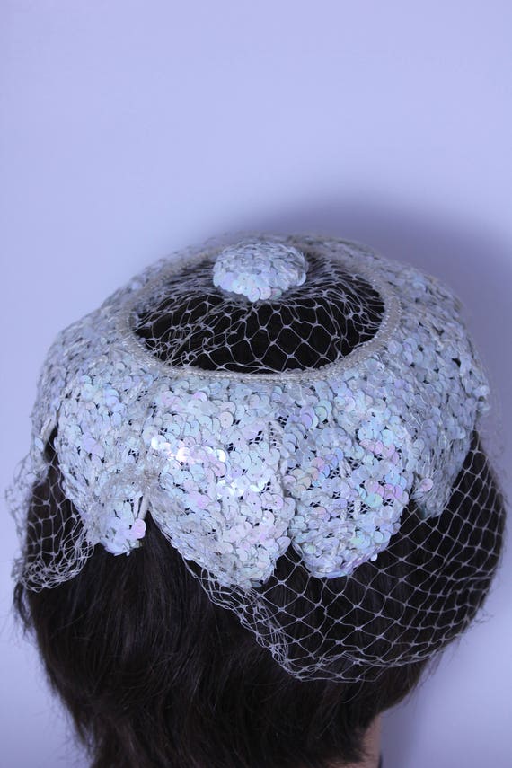 1930s wedding hat, off white, sequins, hatters un… - image 4