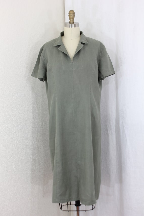 Casual loose fit linen dress in olive green - image 2