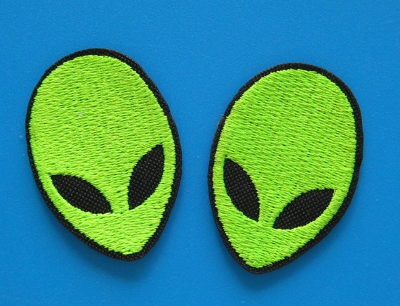 2 pcs Iron-on Embroidered Patch Alien face 1.6 inch