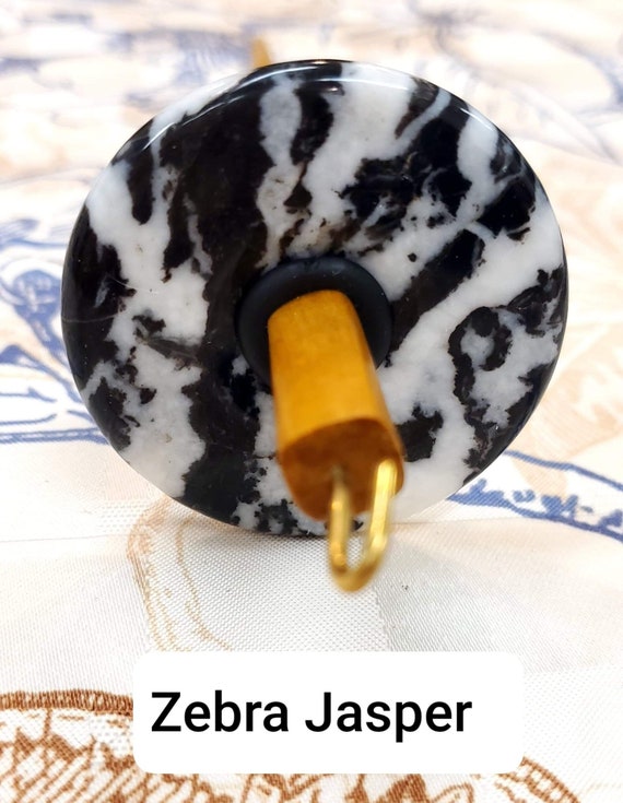 Top whorl drop spindle, fancy stone