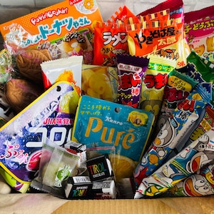 Japanische Dagashi-Snackbox | 40–100 authentische japanische Süßigkeiten | Retro- und niedliche Leckereien aus Japan | Authentische Dagashi | Süßigkeiten zum Selbermachen | Kostenloser Versand