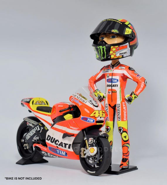 1/12 Scale Motogp Figure Valentino Rossi Standing Pose 2012 (big