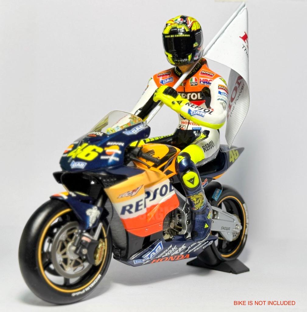 Valentino Rossi フィギュア 1:12 MotoGP 2010 Minichamps 1:12 Valentino Rossi figurine Ducati Valencia