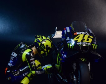 Miniatura em escala 1/12 do piloto de MotoGP Valentino Rossi Ritual 2019