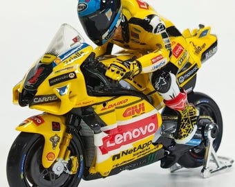 Figura do piloto de Motogp em escala 1/18 Francesco Bagnaia Misano Equitação 2023