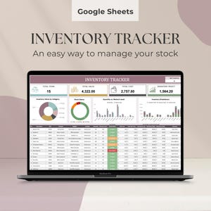 Könnte beinhalten: Handgefertigtes Holzschild mit dem Text "Welcome to our home" in handschriftlichem Stil. Das Schild ist weiß mit schwarzer Schrift und einem kleinen dekorativen Herz. Für den Innen- oder Außenbereich geeignet.