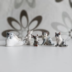 Adopt a little friends Small Tiny Ceramic Porcelain Cat Figurine, Miniature Dollhouse Animal Ornament, Home Desk Décor, Selling individually