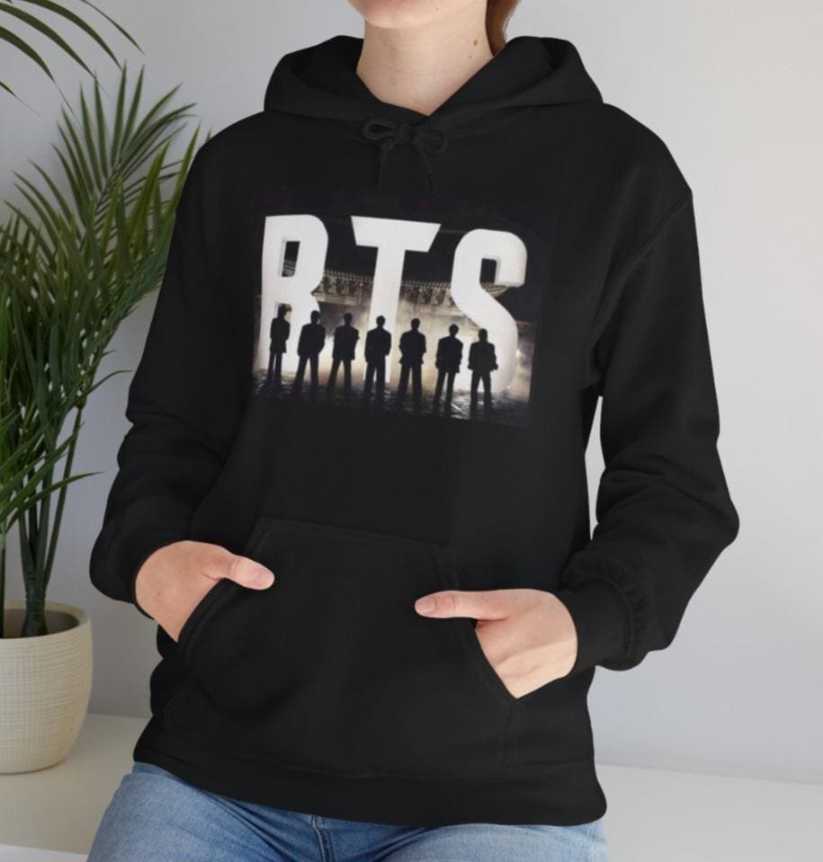 Bts グッズ スウェットシャツ - Etsy 日本