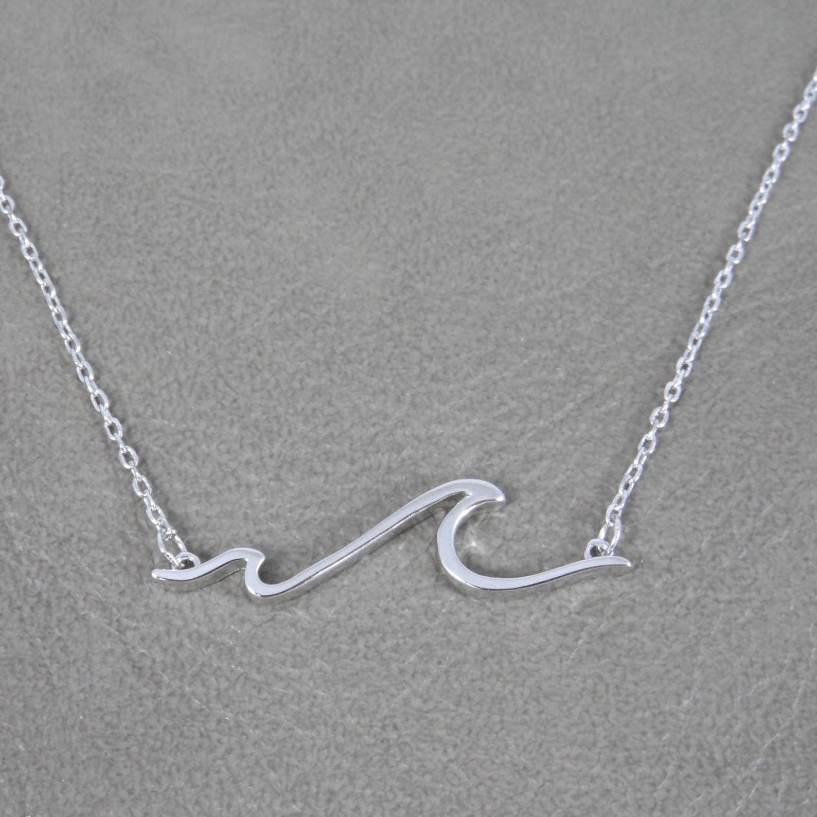 Sterling Silver Rhodium-Plated Wave Necklace main image 1