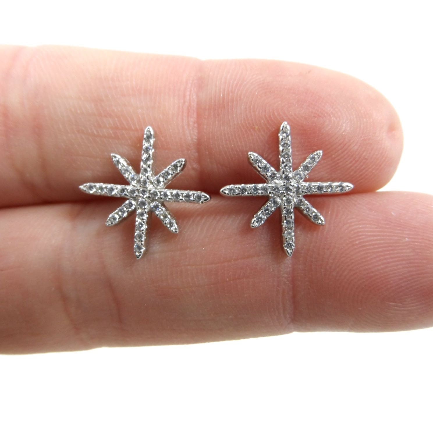 GREEN STARBURST FAN STUD EARRINGS main image 1