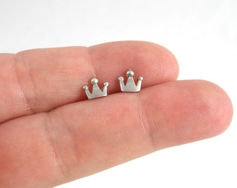 Tiny Crown Earrings in Sterling Silver, Crown Stud Earrings, Silver Crown Earrings, Queen Earrings, Dainty Earrings, Kids Earrings
