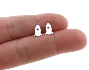Rocket Ship Earrings in Sterling Silver, Rocket Ship Studs, Planet Earrings, Cartilage Studs, Girls Earrings, Dainty Earrings, Kids Earrings