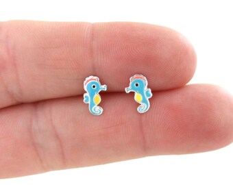 SALE! Tiny Seahorse Earrings in Sterling Silver, Seahorse Sterling Studs, Kids Earrings, Ocean Earrings, Cartilage Studs, Girls Earrings
