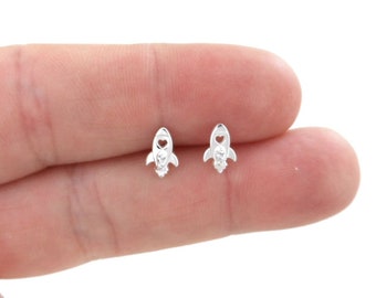 Tiny Rocket Ship Earrings in Sterling Silver, Rocket Ship Studs, Planet Earrings, Cartilage Studs, Girls Earrings, Dainty Earrings