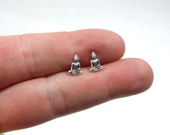 Buddha Sterling Silver Studs, Buddha Earrings, Buddha Head Earring, Tiny Studs, Cartilage Studs, Minimalist Earring, Dainty Earrings