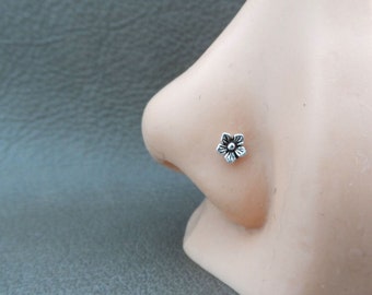 Tiny Flower Nose Stud in Sterling Silver, Flower Nose Stud, Silver Nose Stud, Multiple Piercings, Helix Stud, Tiny Nose Stud, Body Piercing
