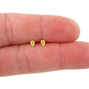 Tiny Gold Skull Earrings in Sterling Silver, Skull Earrings, Gold Skull Studs, Tiny Studs, Tiny Skull,Sterling Silver Earrings, Tiny Studs