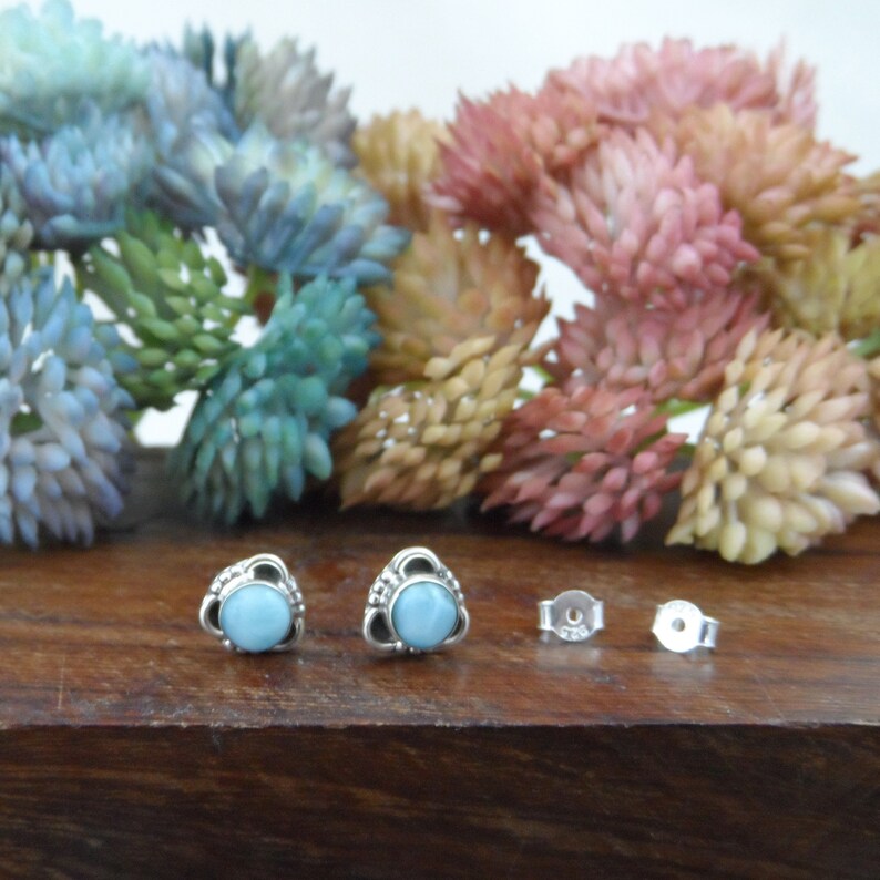 Larimar örhängen i sterlingsilver, Larimar örhängen, ädelstensörhängen, 5 mm örhängen, Larimar örhängen, Larimar smycken bild 6