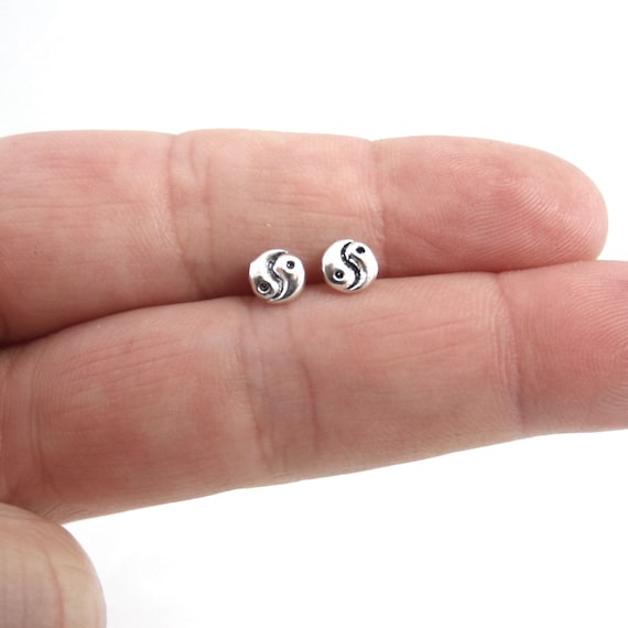 Sterling Silver Ear Studs with Yin Yang Sterling Silver Ear Studs with Yin Yang
