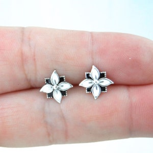 SALE! Orchid Flower Sterling Silver Stud Earrings, Flower studs, Kids Earrings, Tiny Studs, Minimalist Earring, Dainty Earrings