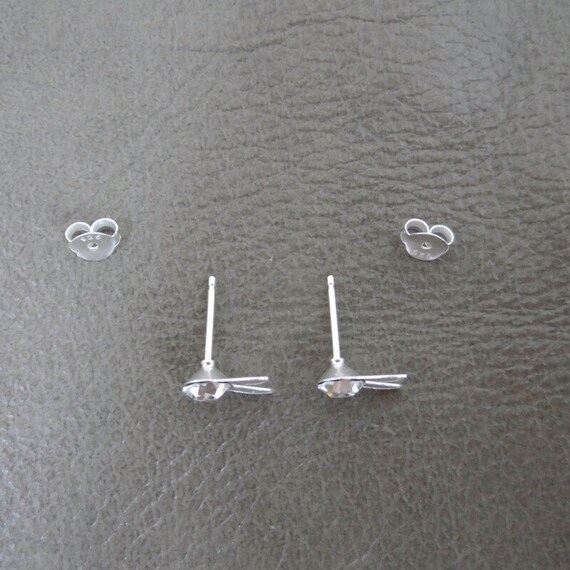 Orecchini A Perno Coniglietto In Argento 925 Con Cristalli – Miniorecchini Per Donna E Bambina, 5,3x9 Mm