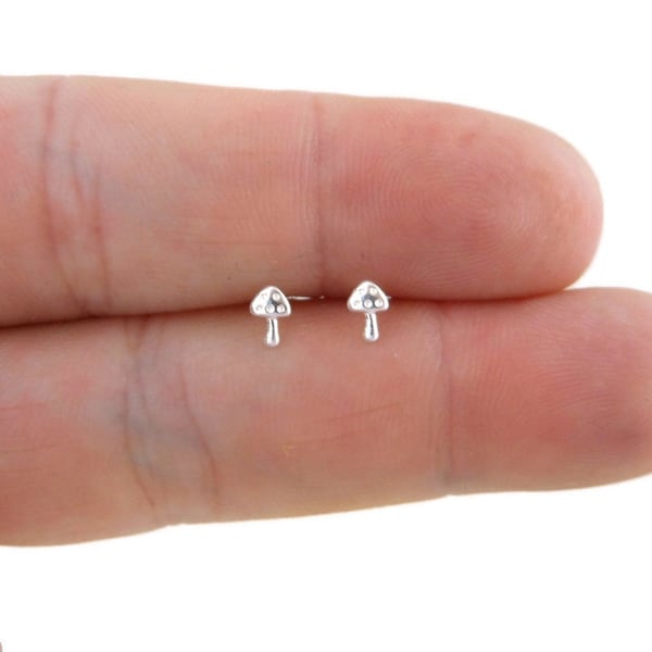 Tiny Mushroom Earrings in Sterling Silver, Mushroom Earrings, Mushroom Studs, Cartilage Studs, Minimalist Earring, Dainty Earrings