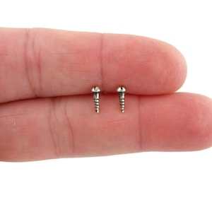 Tiny Screw Earrings in Sterling Silver , Screw Earrings, Tool Earrings, Flathead Screw Studs, Gift for Him, Tiny Earrings,Silver Studs