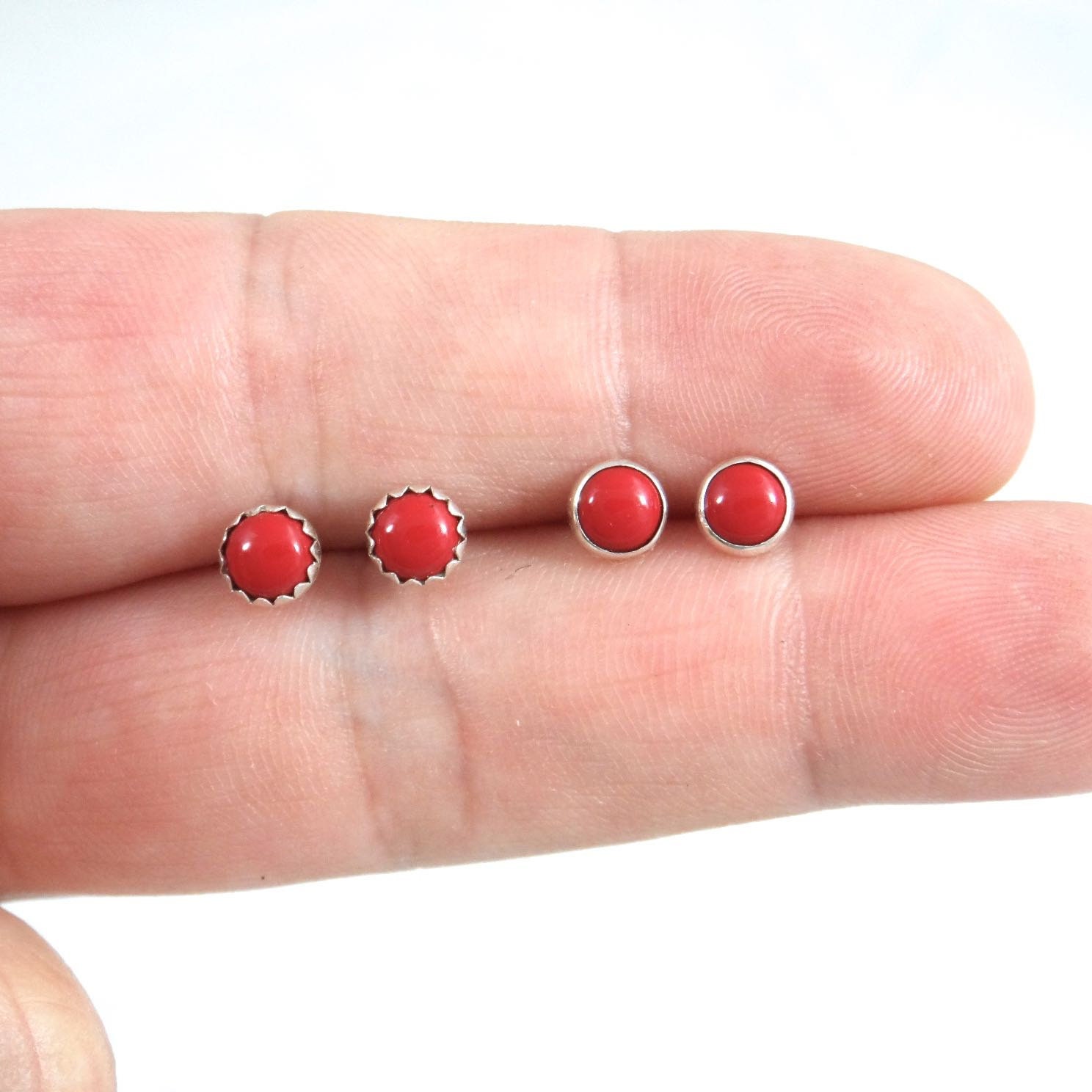 鉱石。 黄鉄鉱 706 ペルー - 鉱物標本・隕石標本販売のWeb専門店 エヌズ