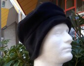 Erasmus  bonnet, hat with earflaps