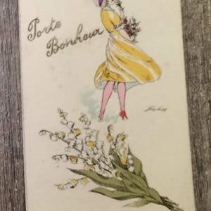 ANTICO CARTONCINO "Porte Bonheur" con donna e mughetti primo 900 ill. Xavier Sager - 6cm x 9,5cm