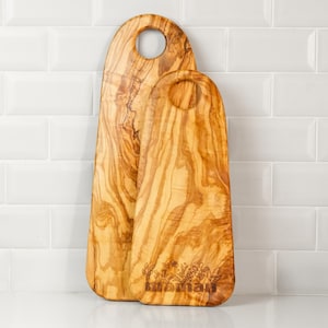 Handmade Olive Wood Cheese Board: Sustainable Kitchen Decor